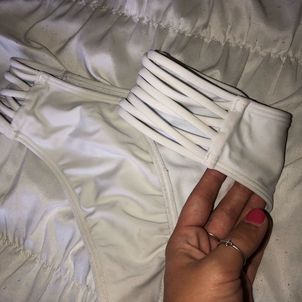 Bathing suit bottoms